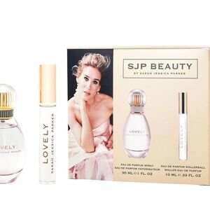 SJP by Sarah Jessica Parker Lovely Eau de Parfum Gift Set